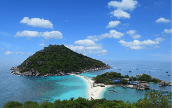Pantai Tawaen di Coral Island dalam itinerary Bangkok Pattaya 5H4M.